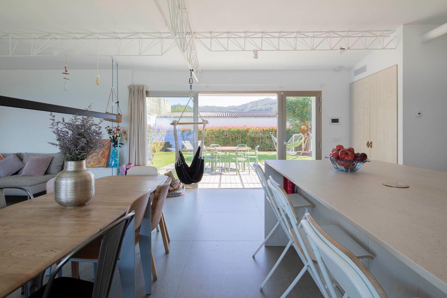 A Factoria Beach House By Prishomes Hio Kültér fotó