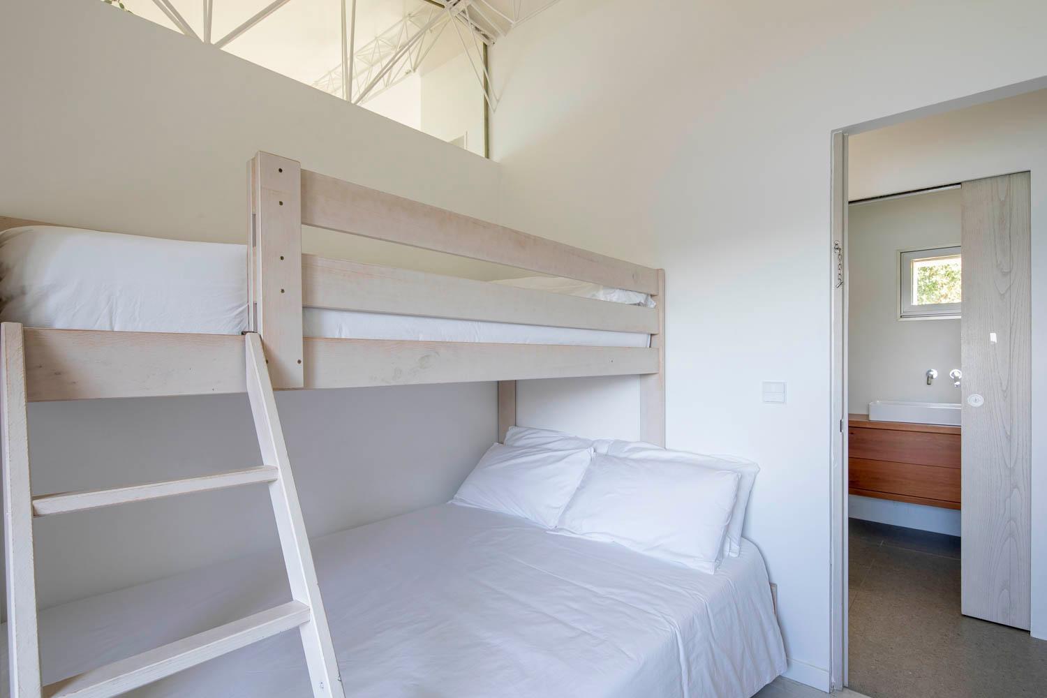 A Factoria Beach House By Prishomes Hio Kültér fotó