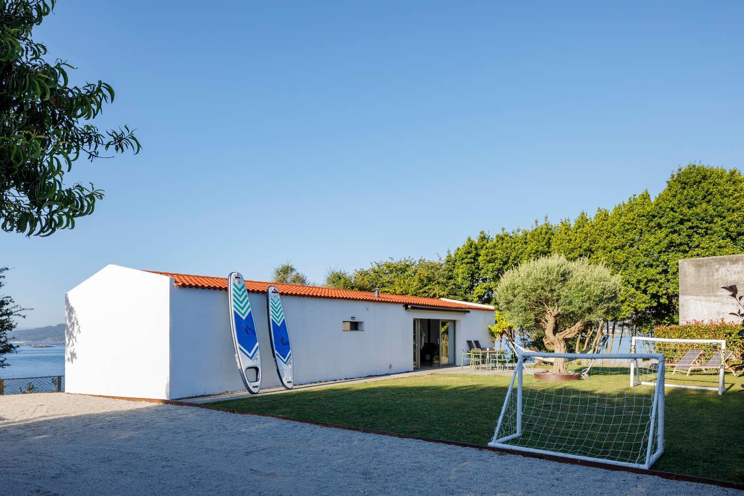 A Factoria Beach House By Prishomes Hio Kültér fotó