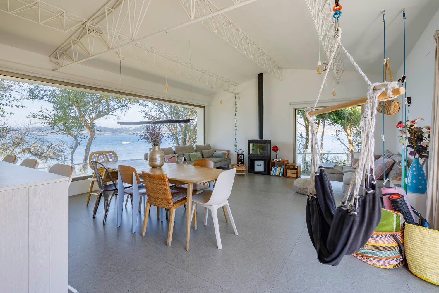 A Factoria Beach House By Prishomes Hio Kültér fotó